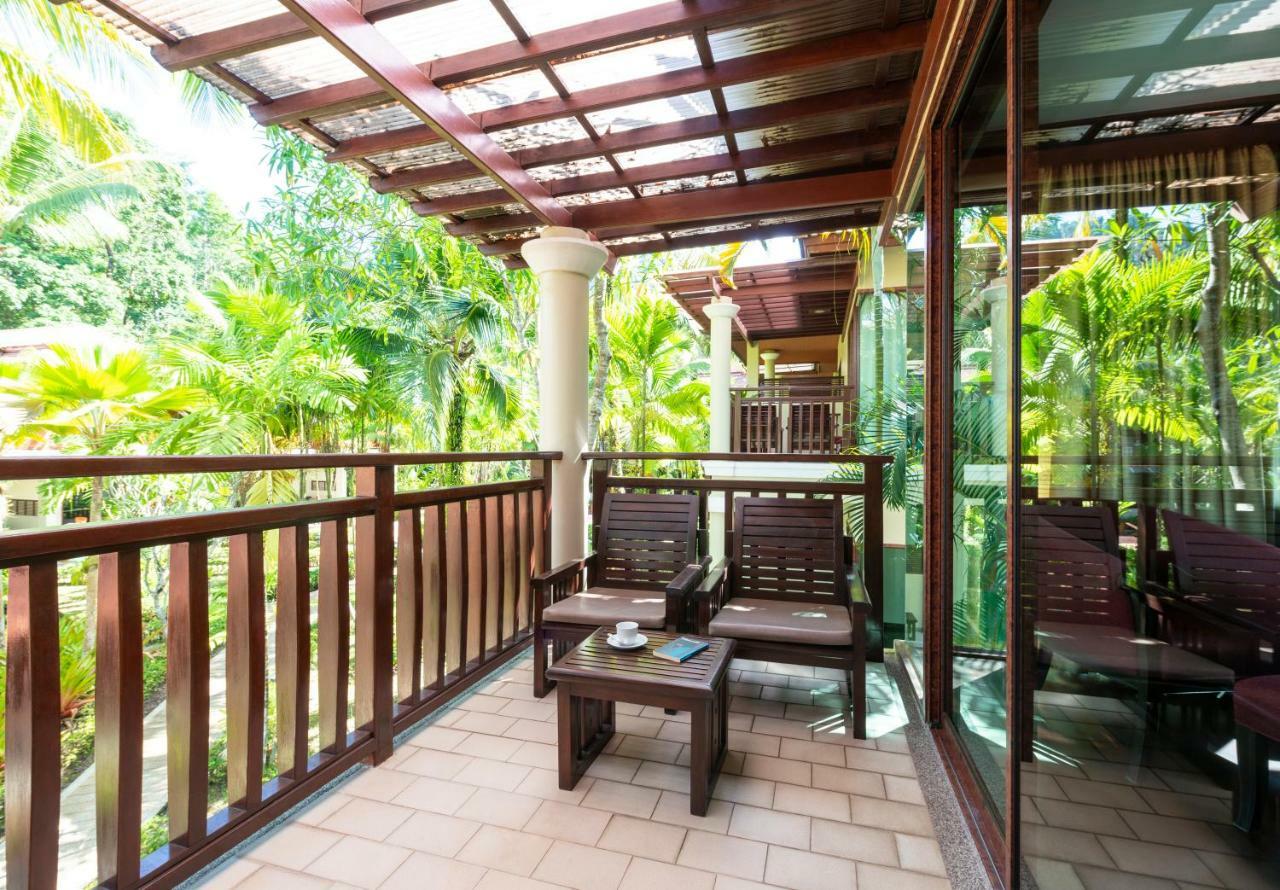 Khaolak Bayfront Resort Takuapa Екстер'єр фото
