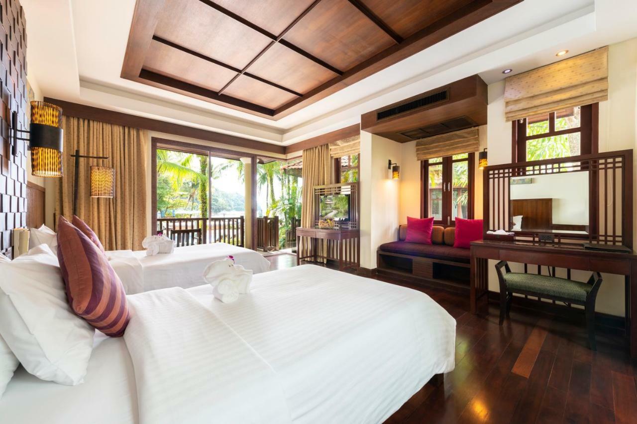 Khaolak Bayfront Resort Takuapa Екстер'єр фото