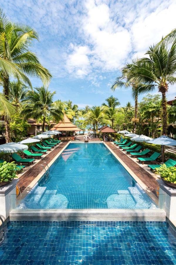 Khaolak Bayfront Resort Takuapa Екстер'єр фото