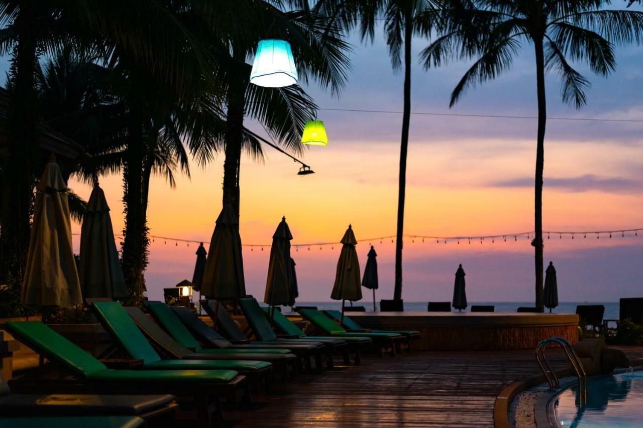 Khaolak Bayfront Resort Takuapa Екстер'єр фото
